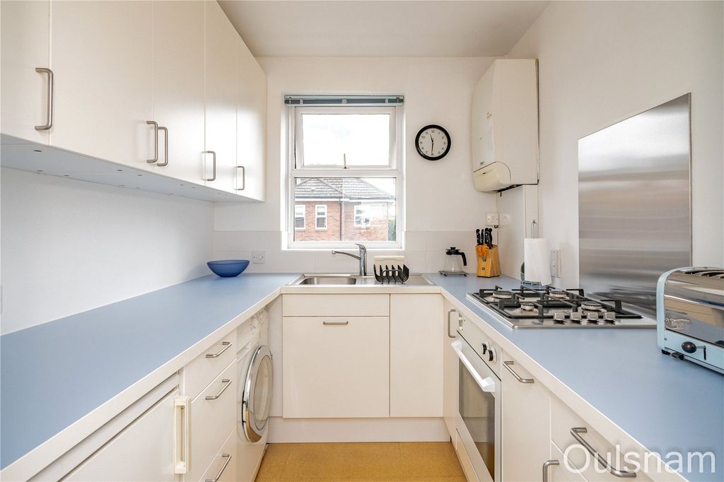 Property photo 3 of 15 Picture No. 08
