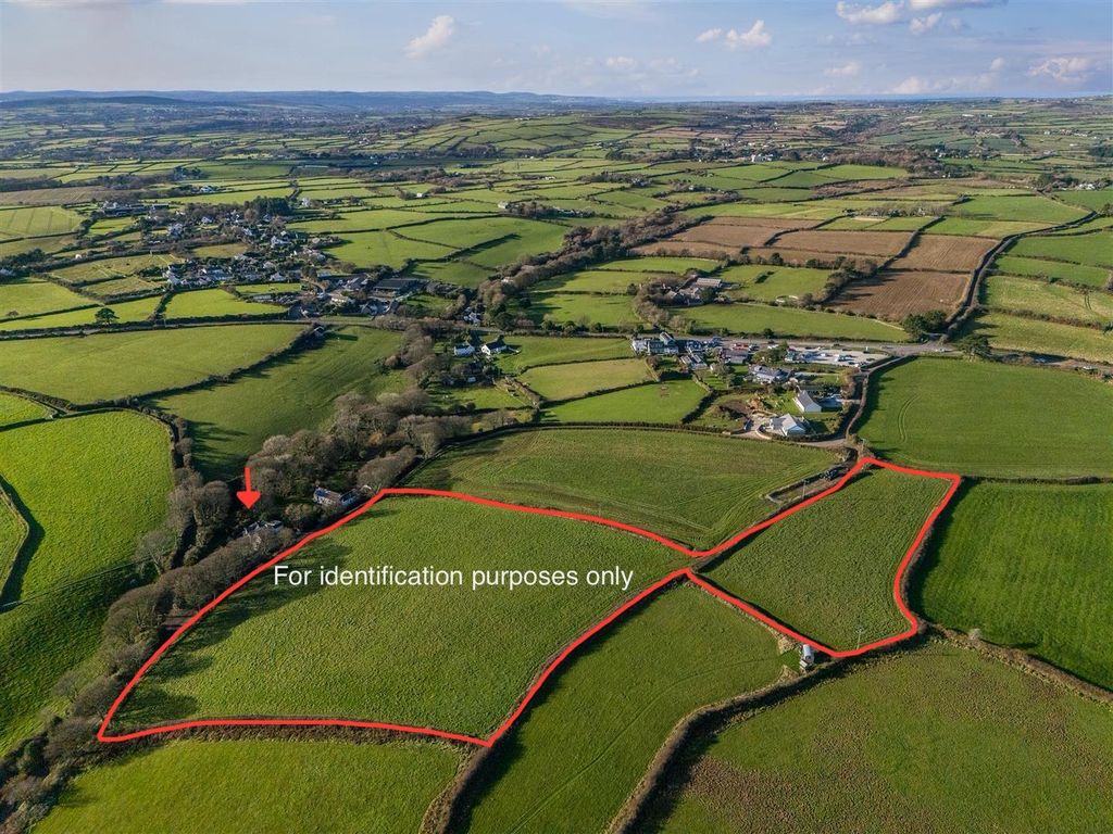 Property photo 1 of 28