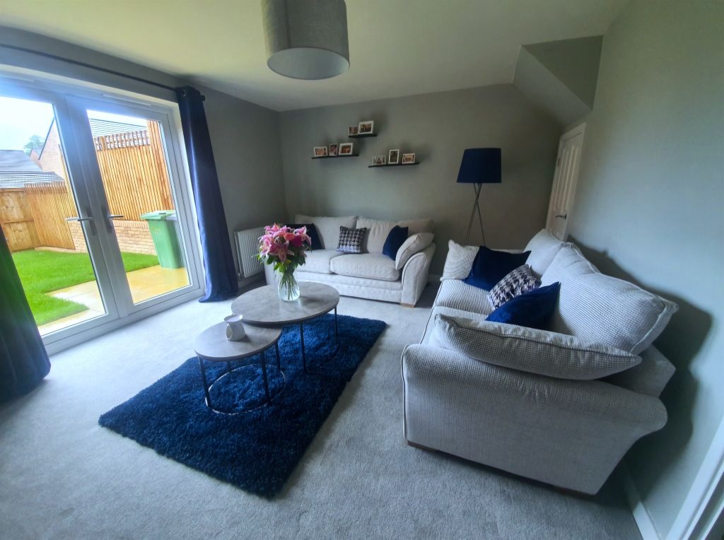 Property photo 3 of 17