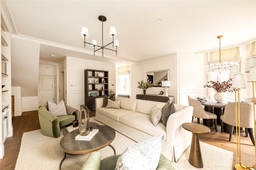 Property photo 2 of 13 Picture 2