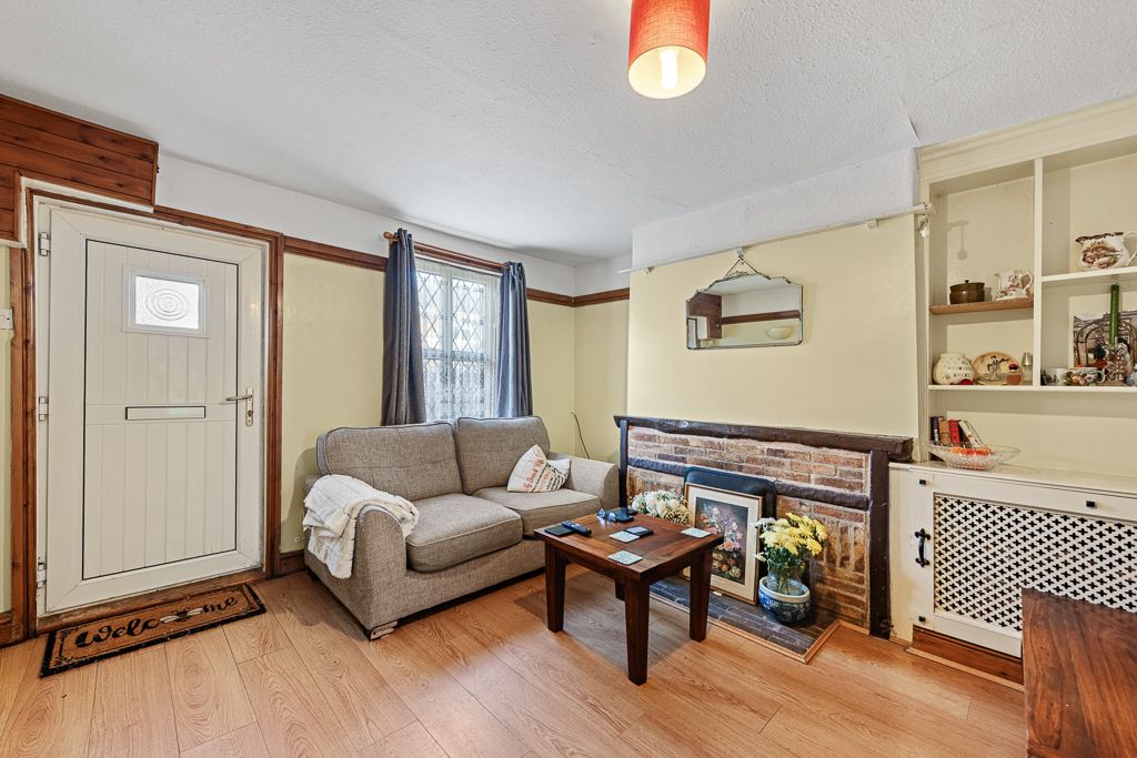 Property photo 3 of 18