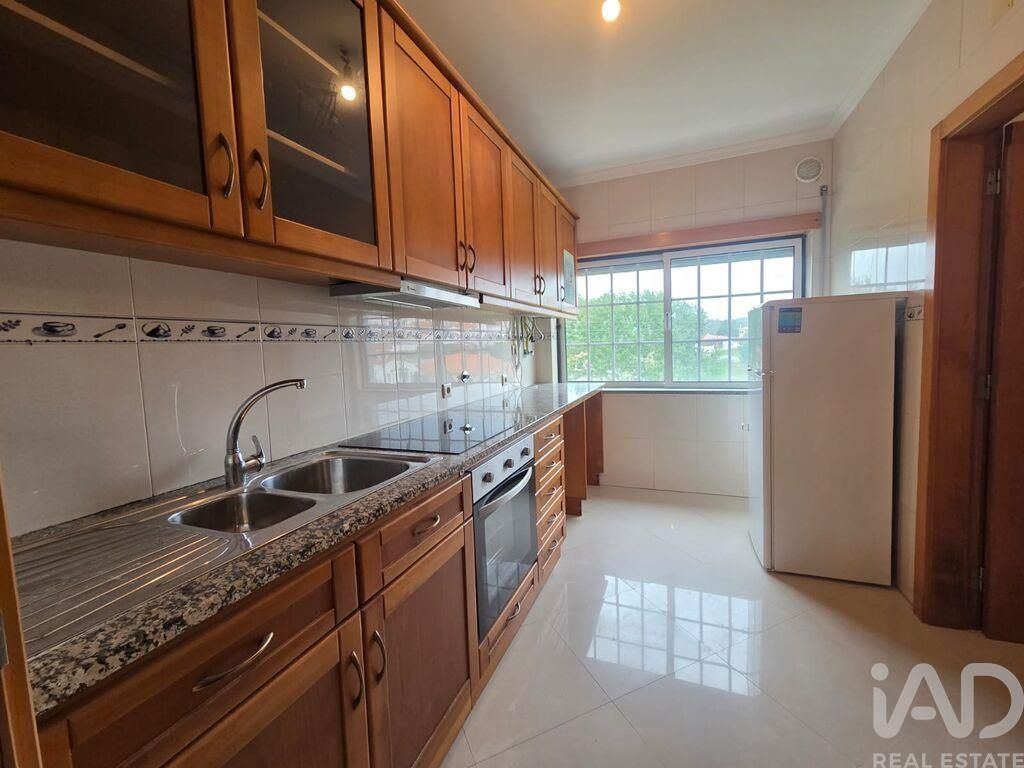 Property photo 3 of 27