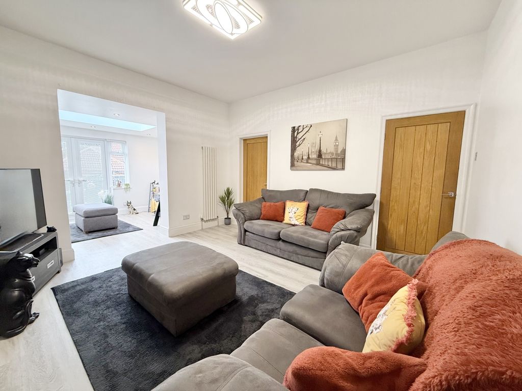 Property photo 3 of 20 Img_6470