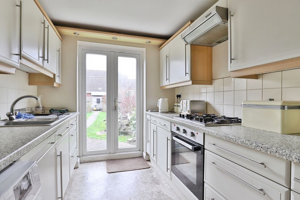 Property photo 3 of 14 Pbox-Img.Jpg