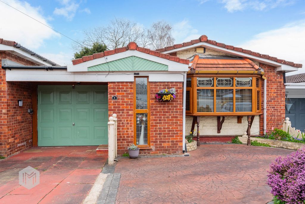 Property photo 1 of 33 Photograph