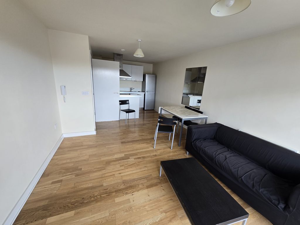 Property photo 3 of 12 R251120 132 - Apartment 408 Metis, 1 S (22).Jpg