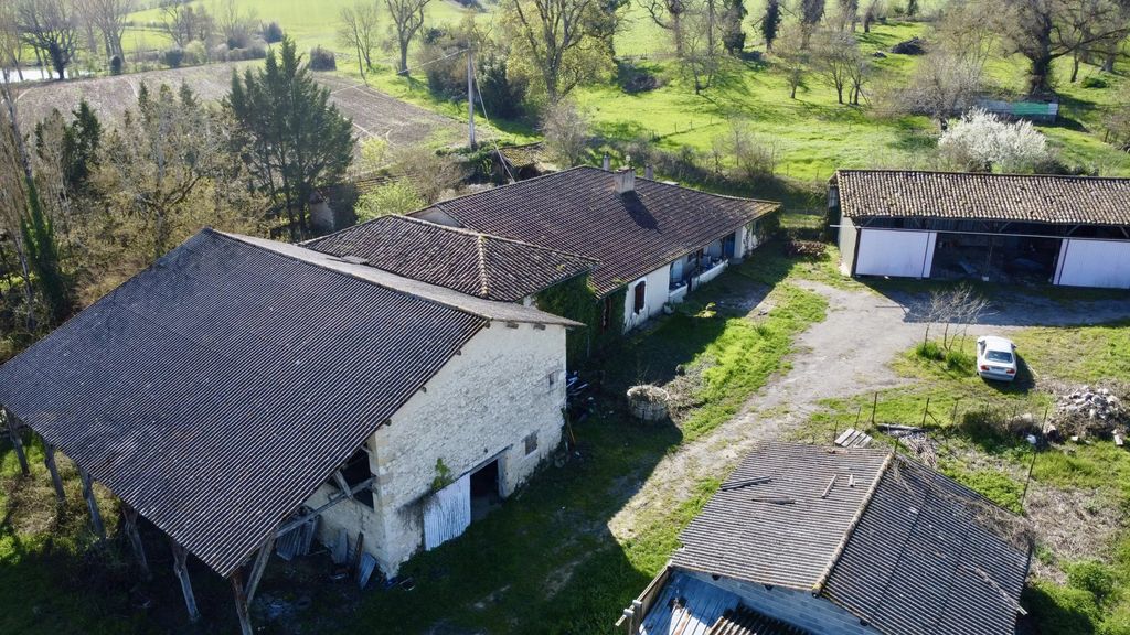 Property photo 2 of 16 1E1F3676c1Dfd5618277E57232d9F3d9_F8c531cd3E_4000-Big