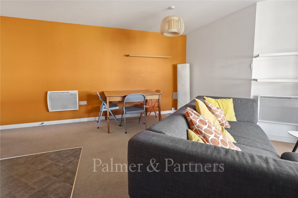 Property photo 3 of 13 Picture No. 37