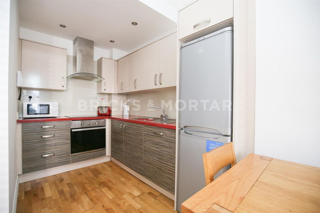 Property photo 2 of 8 0Jfijntk4Sucfypzpyxsx5Mrifs.Jpg