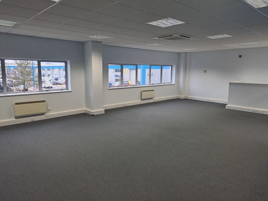 Property photo 3 of 9 Photo 63