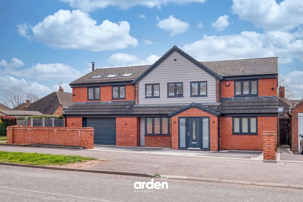 Property photo 1 of 24