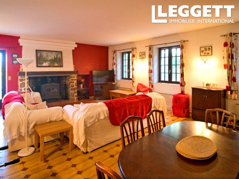 Property photo 3 of 10