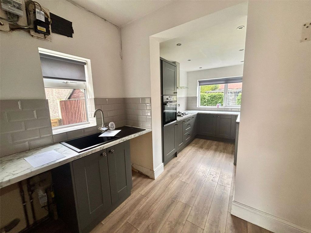 Property photo 3 of 11 Picture No. 09