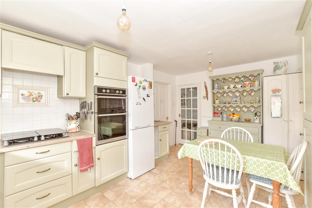 Property photo 3 of 13 Kitchen/ Diner