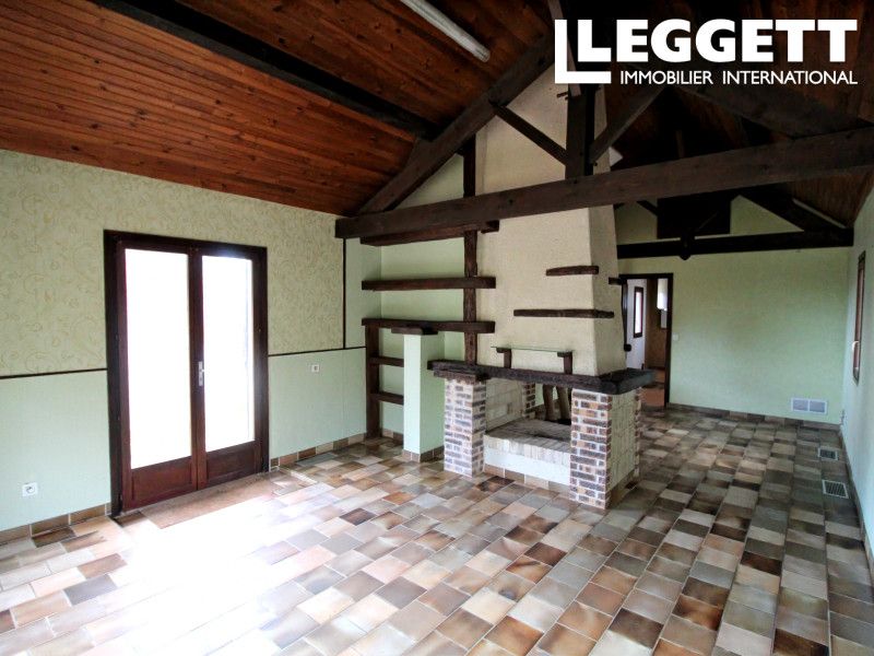 Property photo 3 of 10