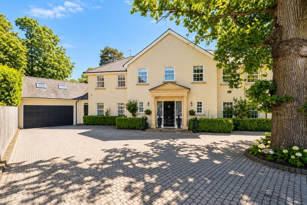 Property photo 1 of 22