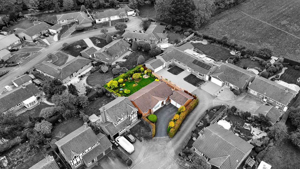 Property photo 3 of 29