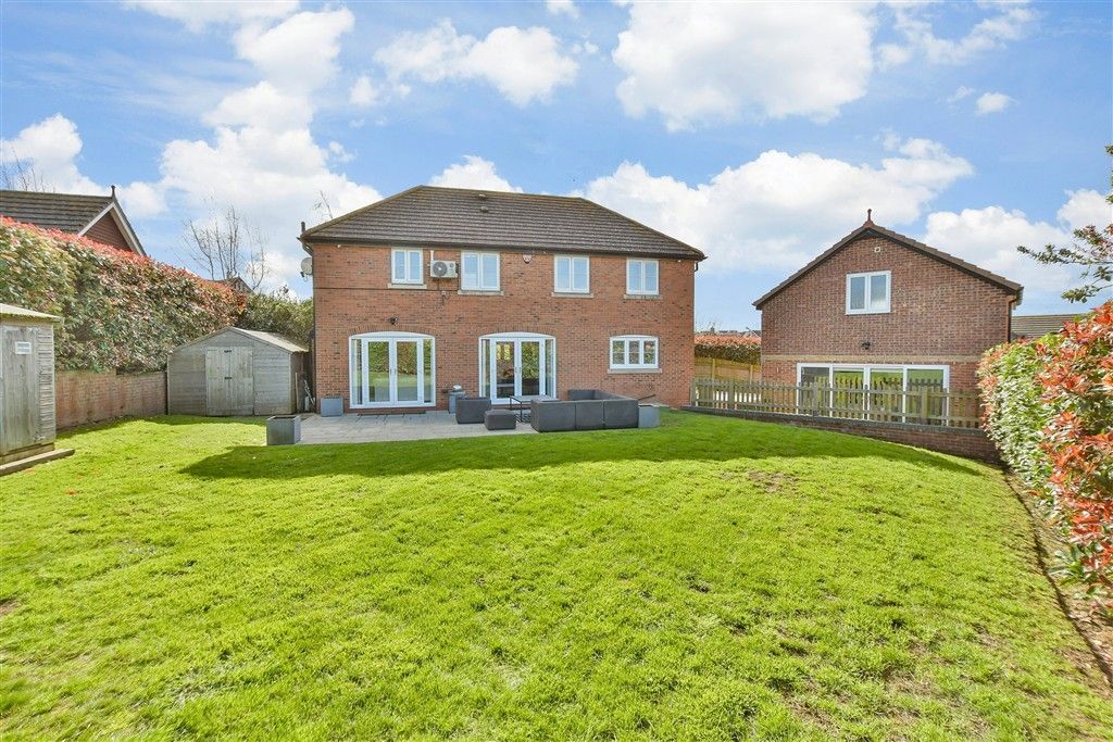 Property photo 1 of 18 Rear Elevation