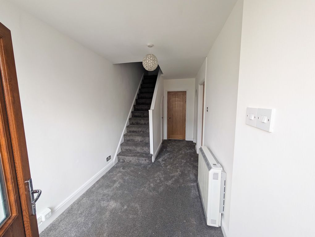 Property photo 2 of 17 Photo 28