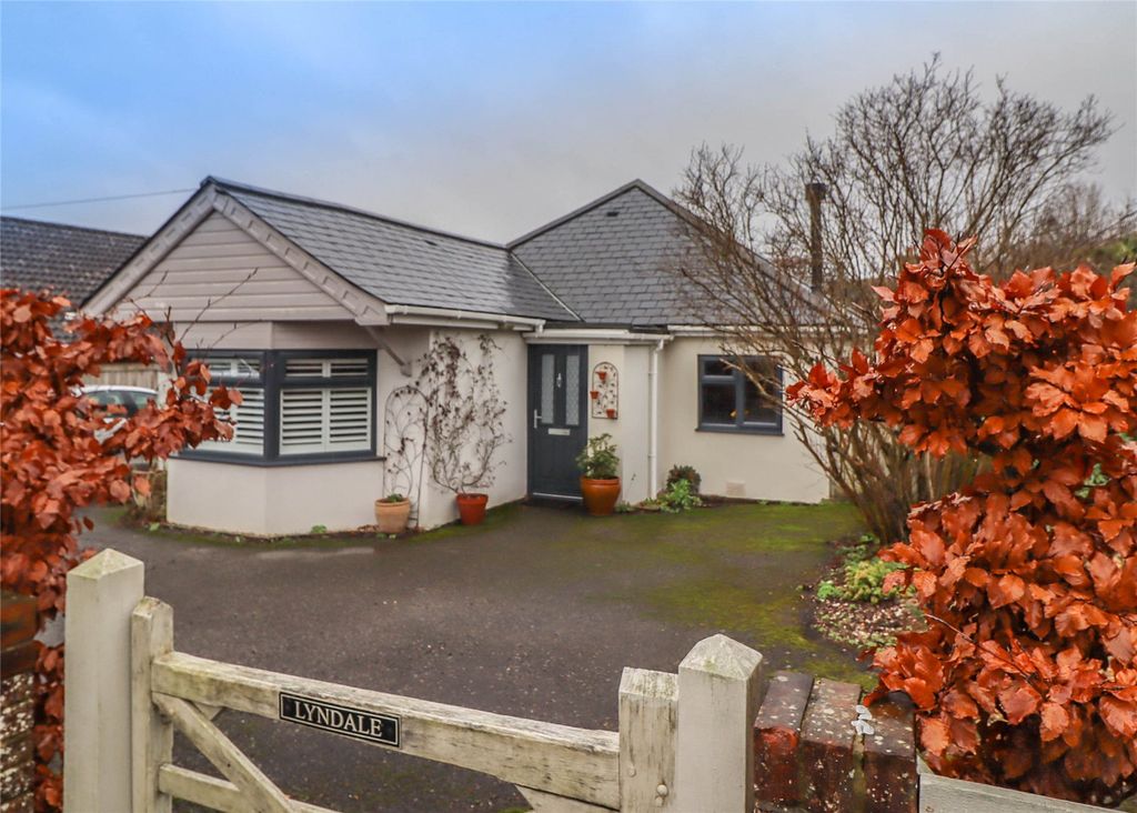 Property photo 2 of 21 Picture No. 26