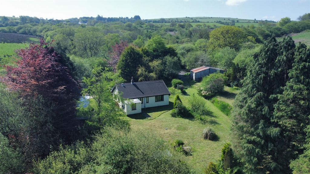 Property photo 1 of 32 Location