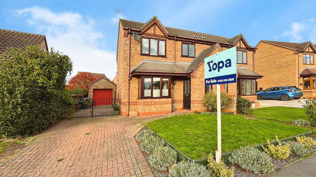 Property photo 1 of 12 Front