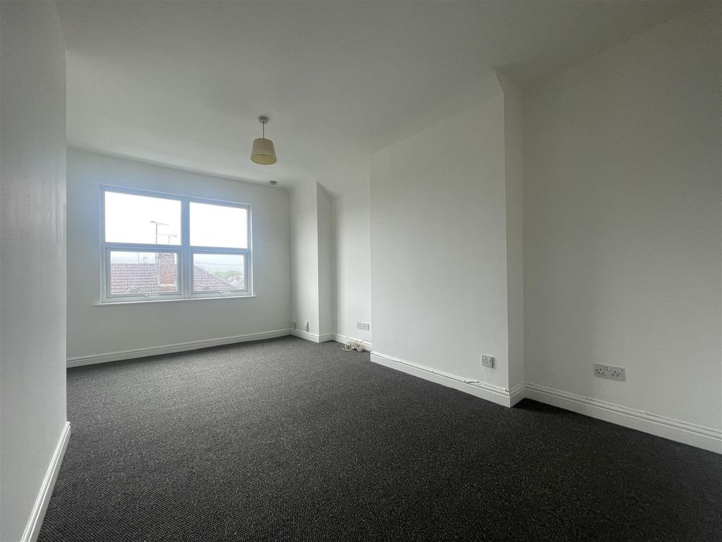 Property photo 2 of 5 Img_9698.Jpg