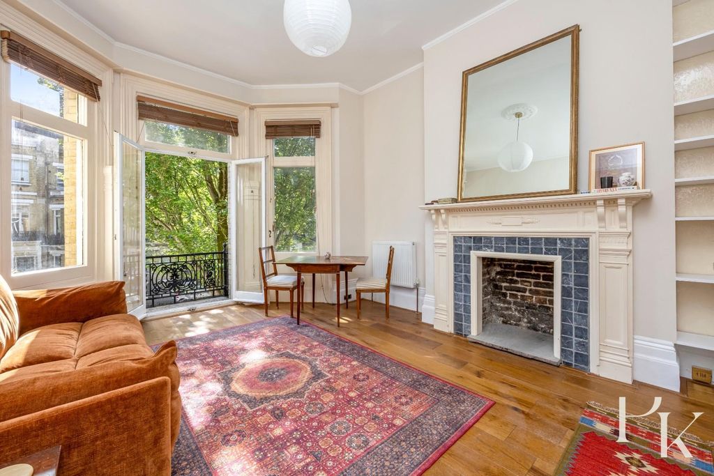 Property photo 2 of 14