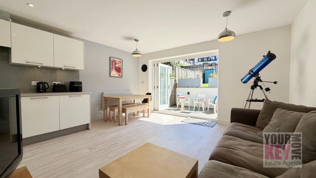 Property photo 3 of 15