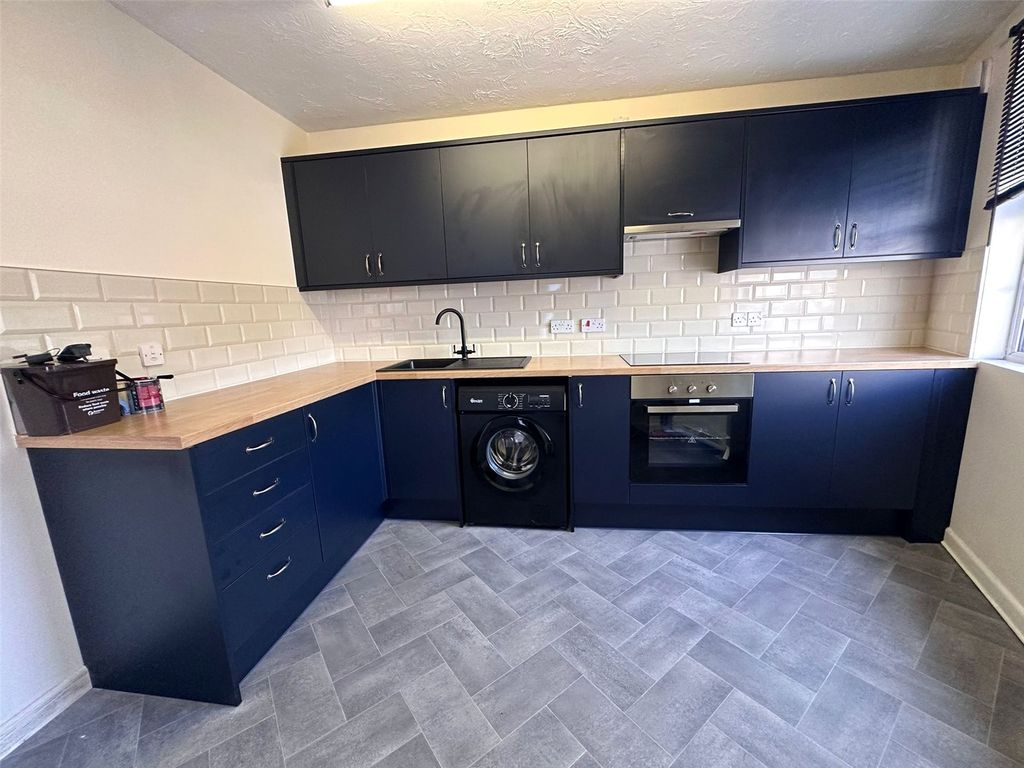 Property photo 2 of 11 Picture No. 05