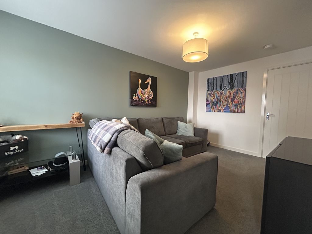 Property photo 3 of 12 Img_1089