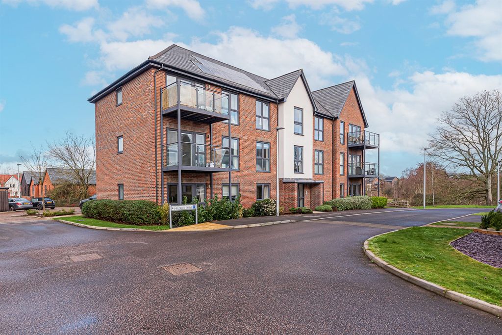 Property photo 1 of 21 (Main)