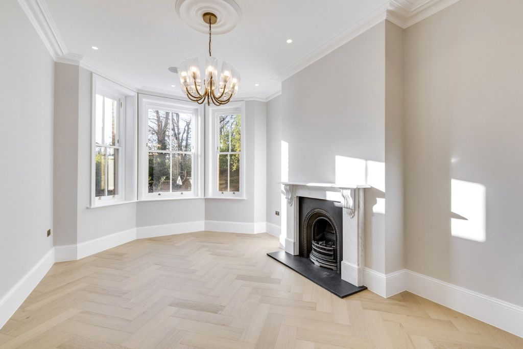 Property photo 2 of 20 Picture No. 22