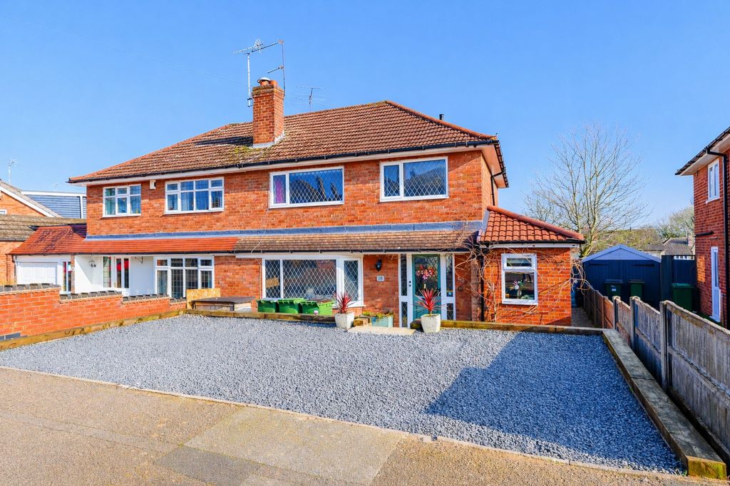 Property photo 1 of 20