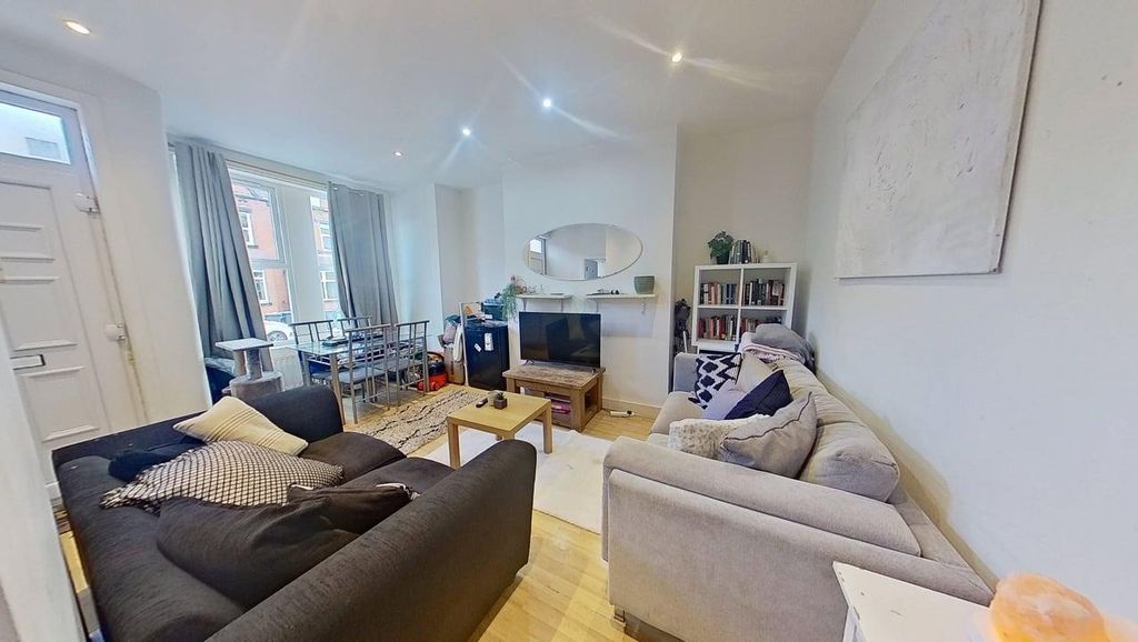 Property photo 1 of 11 6-Pearson-Terrace-10082025114542