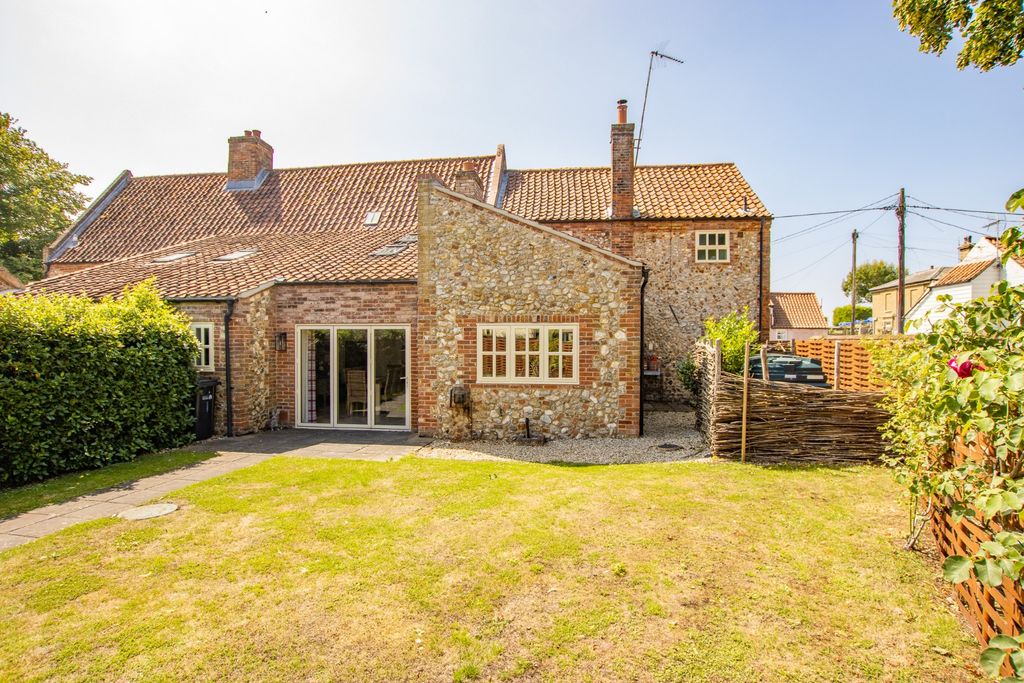 Property photo 2 of 31 4256453