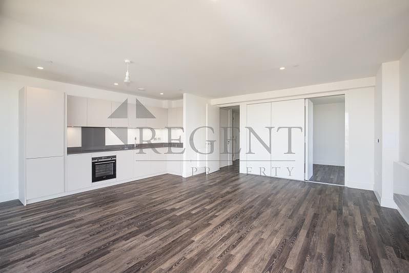Property photo 2 of 11 Open Plan