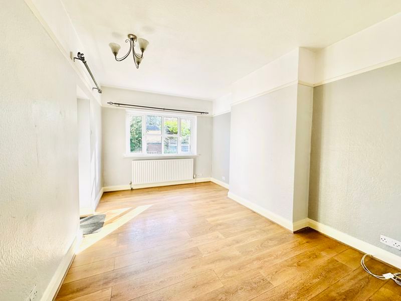 Property photo 2 of 11 Photo 9