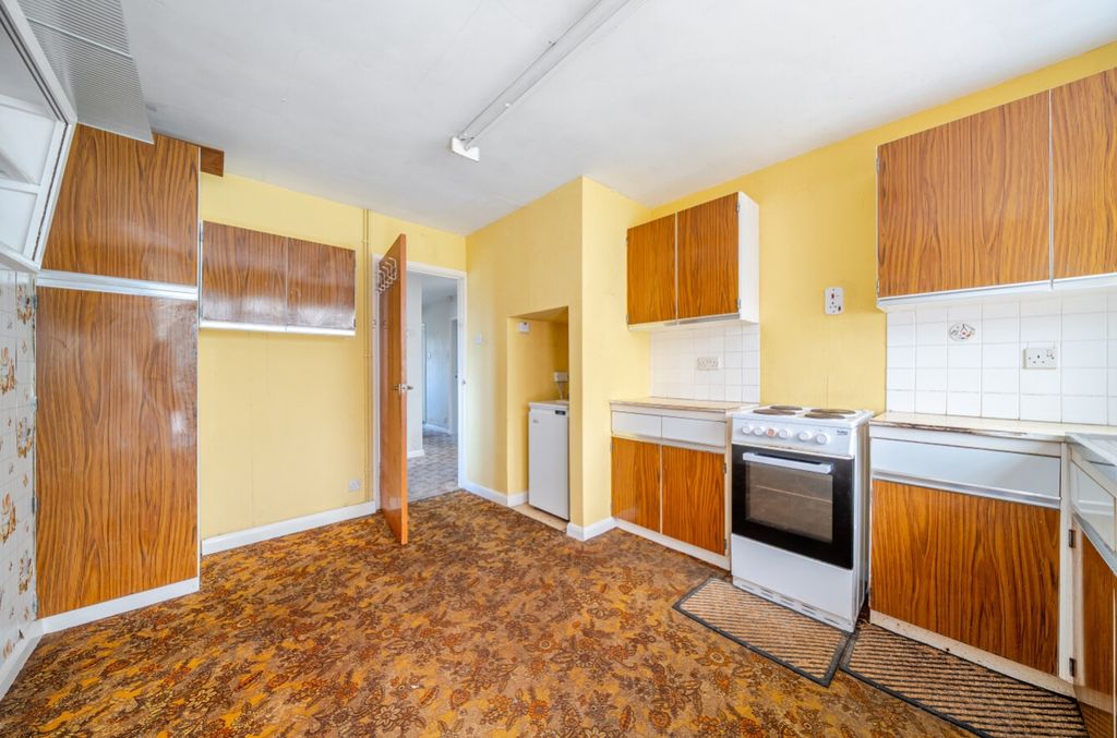 Property photo 3 of 24 1445869-18-69Dd7057Efd89