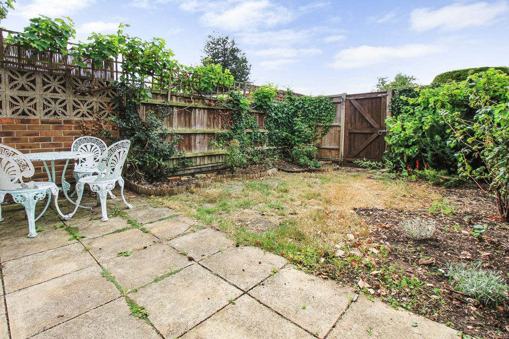 Property photo 2 of 13