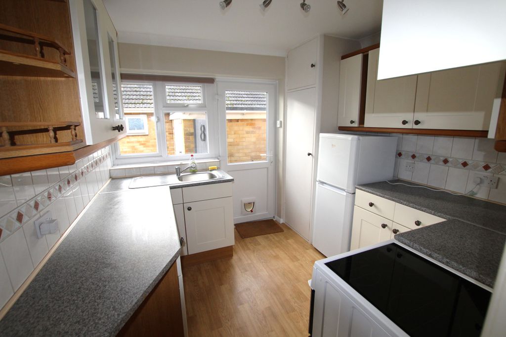 Property photo 2 of 11