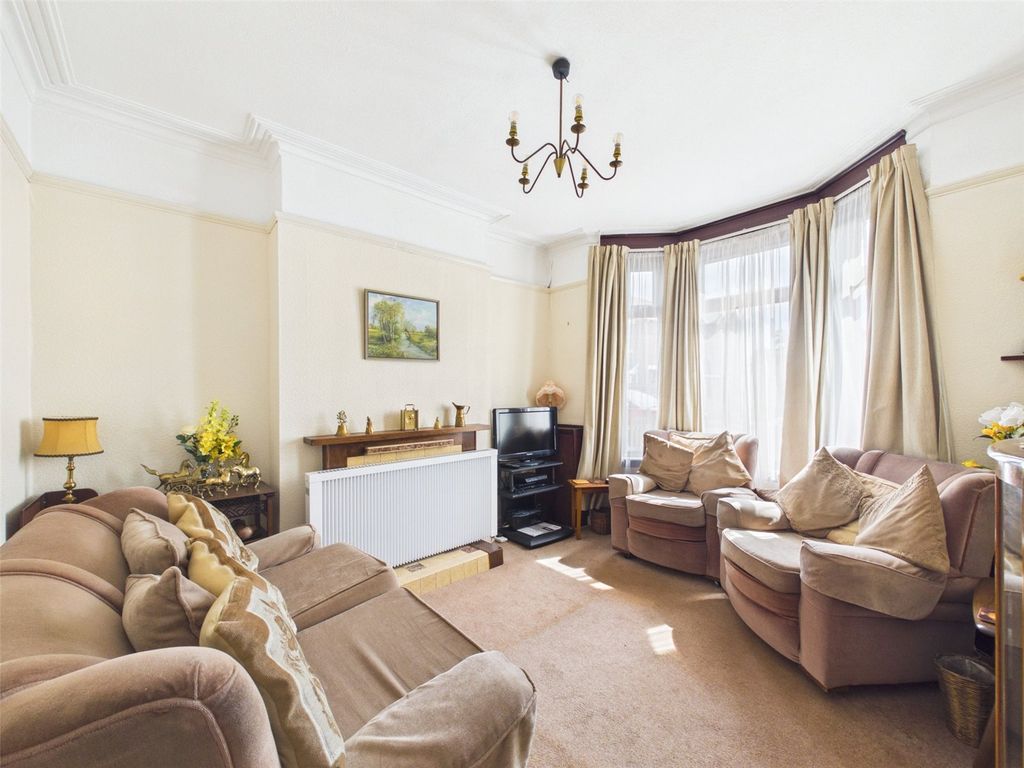 Property photo 2 of 10 Picture No. 02