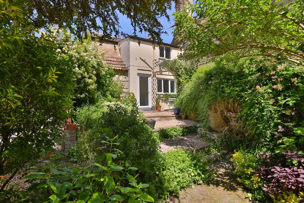 Property photo 2 of 34 11 Church Walk Weldon Final Stills-22.Jpg