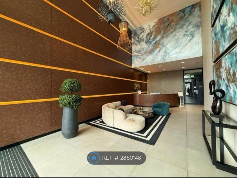 Property photo 3 of 20