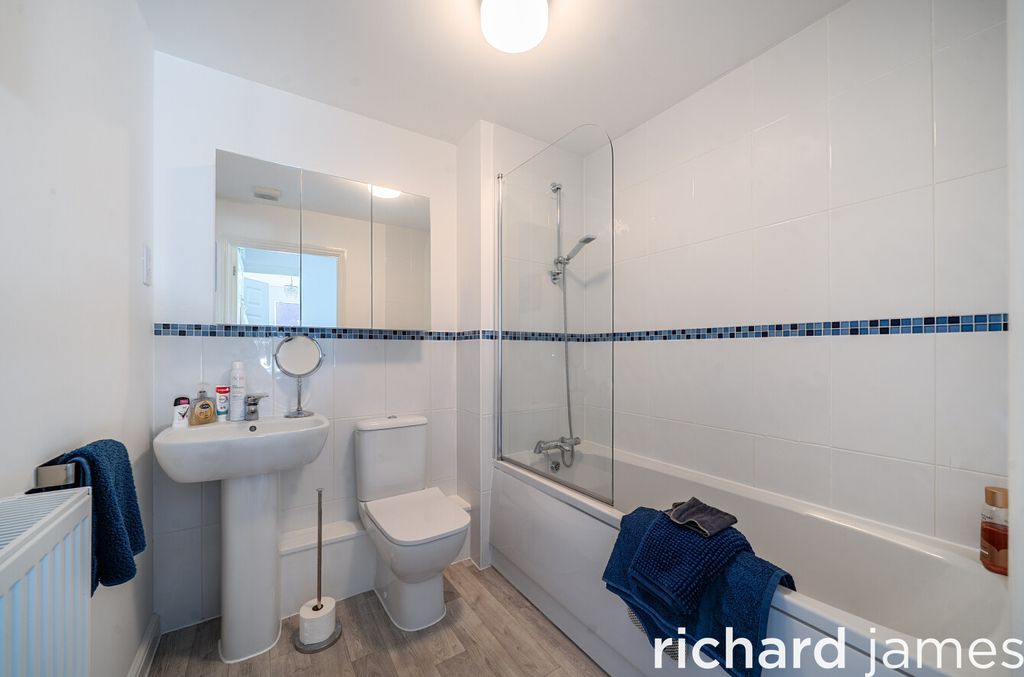 Additional image 11 of 2 bed flat for saleTruscott Avenue, Redhouse, Swindon SN25