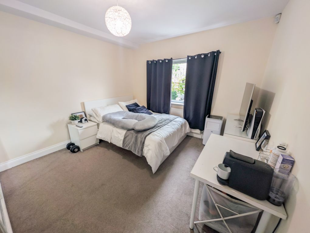 Property photo 1 of 4