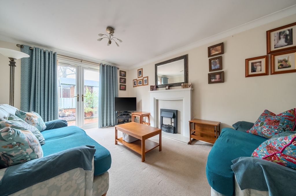 Property photo 2 of 21 1418117-20-699701174525F