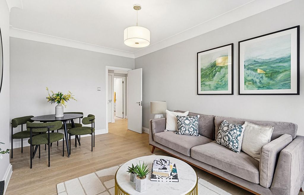 Property photo 2 of 8 Image