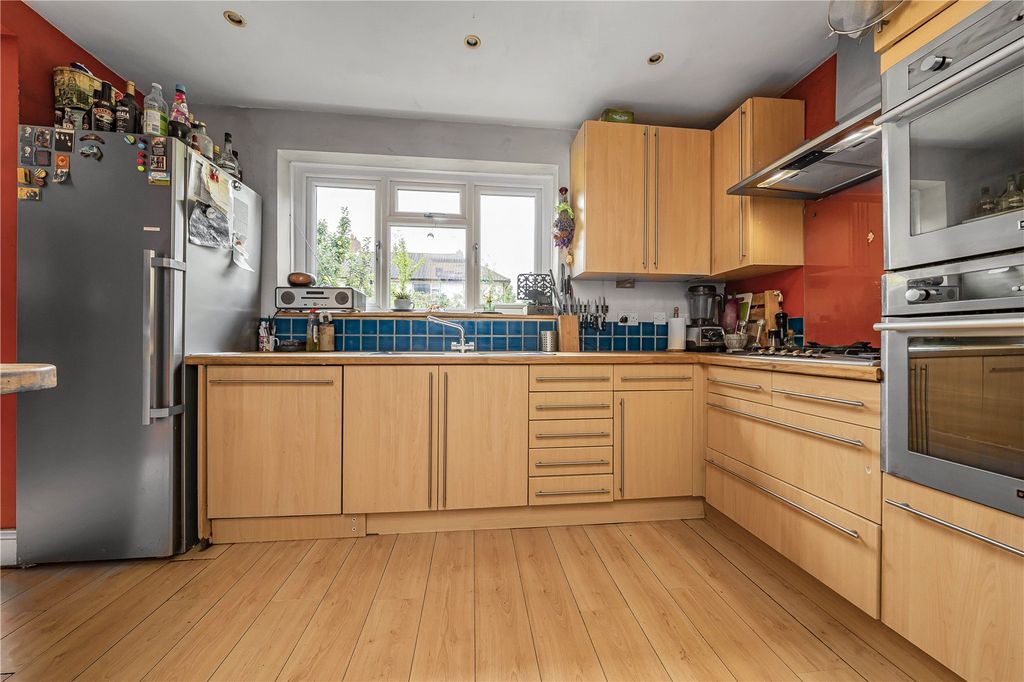Property photo 3 of 17 Picture No. 03
