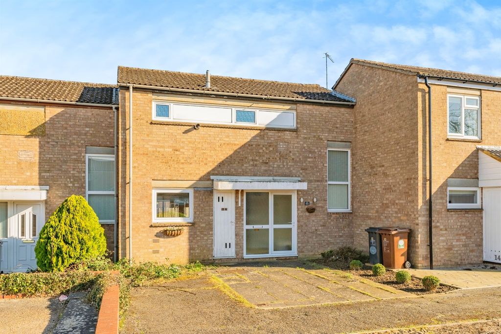 Property photo 2 of 17